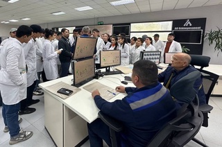 Студенты Бухарского государственного университета проходят практику в АО «Навоиазот»