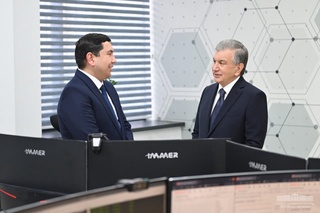 Prezident Davlat soliq qo‘mitasidagi markazda bo‘ldi