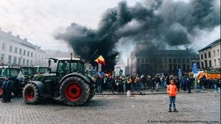 Протесты фермеров в Брюсселе закончились беспорядками