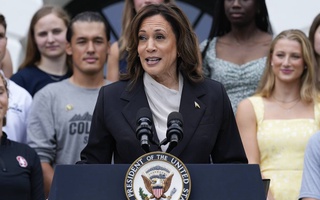 Ижтимоий сўров: сайловчилар Трампга нисбатан Харрисни кўпроқ қўллаб-қувватлашмоқда