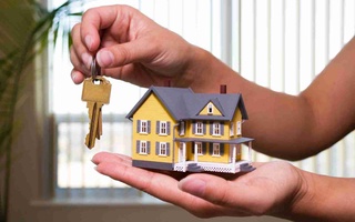 Самарқандда ота икки фарзанди учун алимент ўрнига уй ҳадя қилди