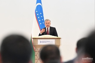 Kichik biznes markazlari koʻmagida loyiha tashabbuskori va yirik davlat korxonalari bilan kooperatsiya aloqalari oʻrnatiladi