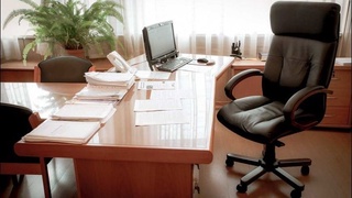 Ayrim shaxslarning xalq taʼlimi tizimidagi rahbarlik lavozimlariga tayinlanishi taqiqlanishi mumkin