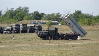 Военные Узбекистана и Казахстана проводят совместные учения по защите воздушного пространства