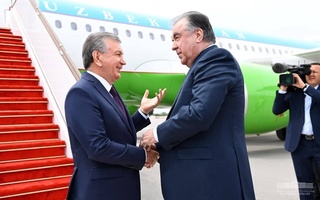 Сарвари давлати мо ба Хуҷанд омад