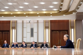 Shaharsozlik kengashlari faoliyati bilan bogʻliq jarayonlar toʻliq raqamlashtiriladi — Prezident