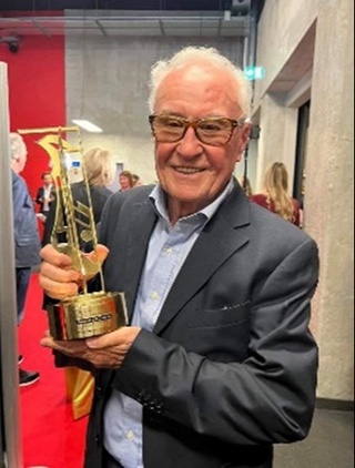 Ali Hamroyev «Samarqandda qovun tarovati» badiiy filmi uchun “Felix” bosh mukofotiga sazovor bo‘ldi