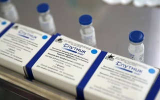 12 ҳазор вояи “Спутник Лайт” барои муҳоҷирони меҳнатӣ ба Ӯзбекистон оварда шуд