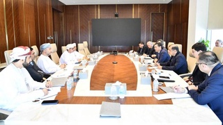 Сарвари ВКХ Ӯзбекистон бо президенти Агентии сармоягузории Уммон мулоқот кард