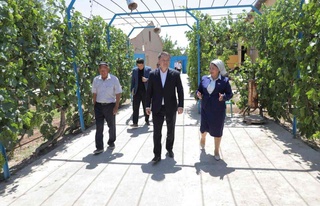 Беруний районын социаллық-экономикалық жақтан раўажландырыў мәселелери көрип шығылды