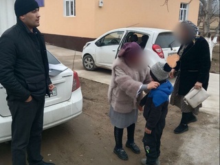 Фарзандлар она бағрига қайтарилди