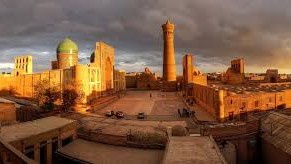 Әрманлар аспанындағы қуяш ямаса үлги болатуғын руўхый мәртлик