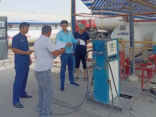 Ўзэнергоинспекция: 2 400 дан ортиқ ёқилғи шохобчаси текширилди, 3 000 дан зиёд камчилик аниқланди