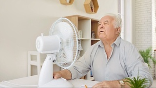 Гутерриш: Кексалар орасида ҳаво исиши оқибатида ўлим кўрсаткичи 85 фоизга ошди