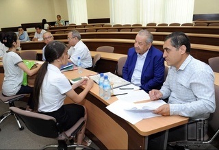 Jurnalistika sohasida ijodiy imtihonlar olib tashlangani aytilgan xabarlarga oydinlik kiritildi