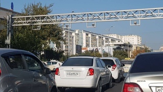 В Узбекистане выставили на продажу еще 270 участков для установки радаров и камер