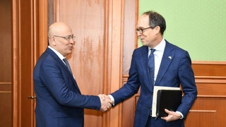 Фуркат Сиддиқов АҚШ-тың Өзбекстандағы уақытша істер өкілі Пол Политесті қабылдады