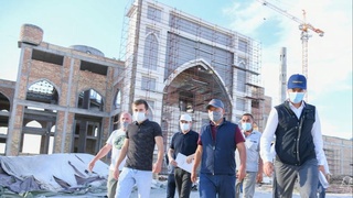 Уникальную мечеть возводят в Туркестане, Республике Казахстан