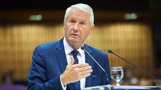 Norvegiya sobiq bosh vaziri o'z joniga qasd qilishga urindi