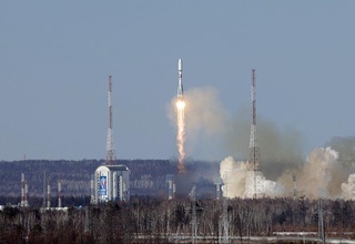 Роскосмос: Метеор-М № 2-4 фазовий кемаси орбитага олиб чиқилди