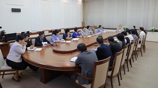 Aholiga kafolatlangan paket doirasida bepul tibbiy xizmatlar koʻrsatish yoʻlga qoʻyiladi