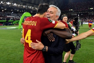 Элдор Шомуродов Европа конференциялар лигаси ғолиби