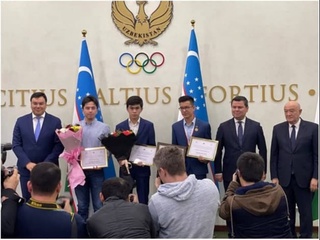 Нодирбек Абдусатторовга давлат мукофоти ва Президент совғалари топширилди