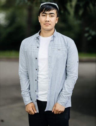 Kuchlilar sizni kuchli insonga aylantiradi!