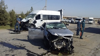 Автомашиналар тўқнашуви навқирон ёшдаги инсон ҳаётига зомин бўлди