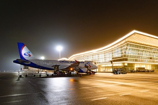 "Уральские Авиалинии" авиакомпаниясы Өзбекстанға жаңа жөнелислерде турақлы пәрўазларды әмелге асырады