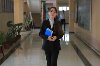 Namanganlik o'quvchi IELTSdan 8 ball oldi