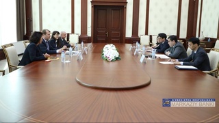 Дар Бонки марказии Ӯзбекистон бо намояндагони Коммерцбанка мулоқот баргузор гардид