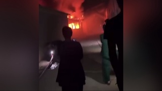 Ўт ўчирувчилар Ҳазорасп универсал савдо комплексида содир бўлган ёнғинни ўчирди