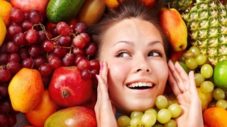 Как сохранить молодость: семь ошибок в питании, ускоряющих старение