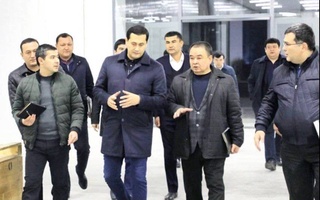 Обсуждены вопросы инвестиционной деятельности и промышленного развития Андижанской области