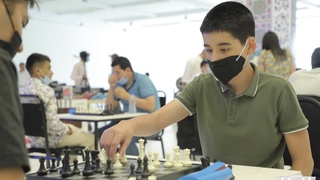 Ёшлар орасида шахмат мусобақаси