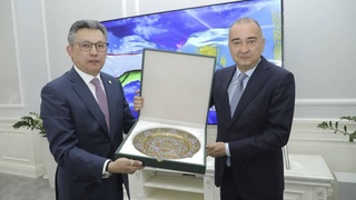 Хоким города Ташкента встретился с делегацией Казахстана