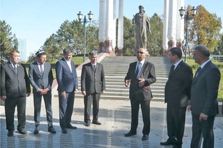 В Ташкенте прошла творческая встреча туркменских и узбекских писателей