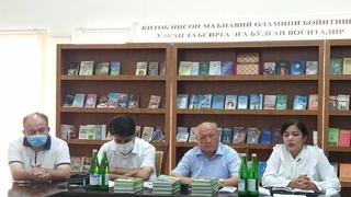 Наманганда ёшлар ўртасида жиноятчилик ва ҳуқуқбузарликни барвақт олдини олишга бағишланган очиқ мулоқот ўтказилди