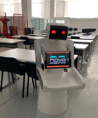 Ўзбекистонда жорий этишга тайёр робот хизматкорлар яратилди