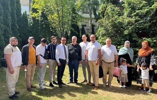 Polshadagi elchixonada vatandoshlar bilan uchrashuv o‘tkazildi