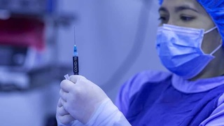 Два в одном: ученые предложили смешать вакцину от COVID-19 и гриппа в одну инъекцию