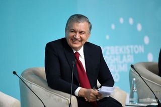 President holds a dialogue with youth