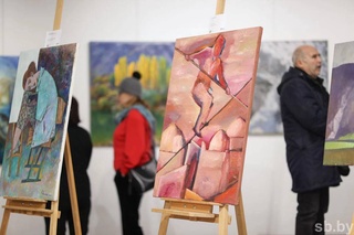 Выставка современной живописи Узбекистана открылась во Дворце искусств Минска