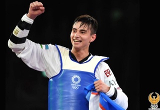 Улугбек Рашитов - чемпион Азии по таэквондо