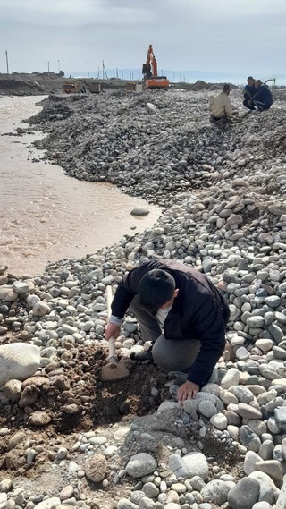 Sariosiyo tumanida “Ulugʻbek xazinasi”ni izlash davom etmoqda