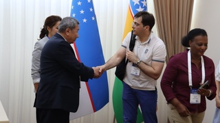 Қисқа муддатли халқаро кўзатувчилар 1-Қорақалпоғистон сайлов округида бўлди