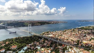 Turkiyada boʻlib turgan oʻzbekistonliklarga odam gavjum joylardan yiroqda boʻlish tavsiya etildi