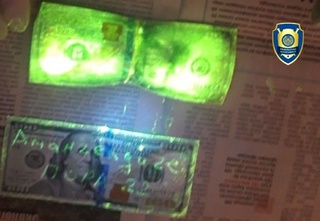 Fuqaroni ishga kiritib qoʻymoqchi boʻlgan firibgar va uning sherigi ushlandi