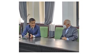 Журналист бир қадам олдинда юриши керак